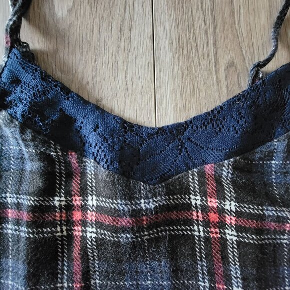 Mason & Mackenzie Y2K womens Plaid & Lace Navy Top XS Sheer Hemline Cami - Picture 2 of 13